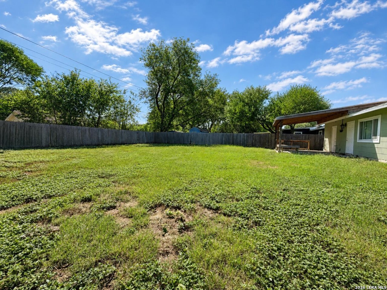 main property photo 17