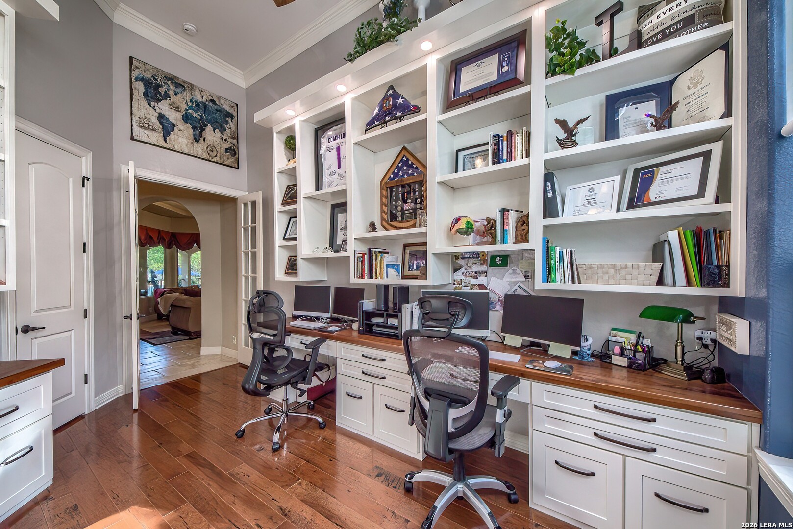 main property photo 17