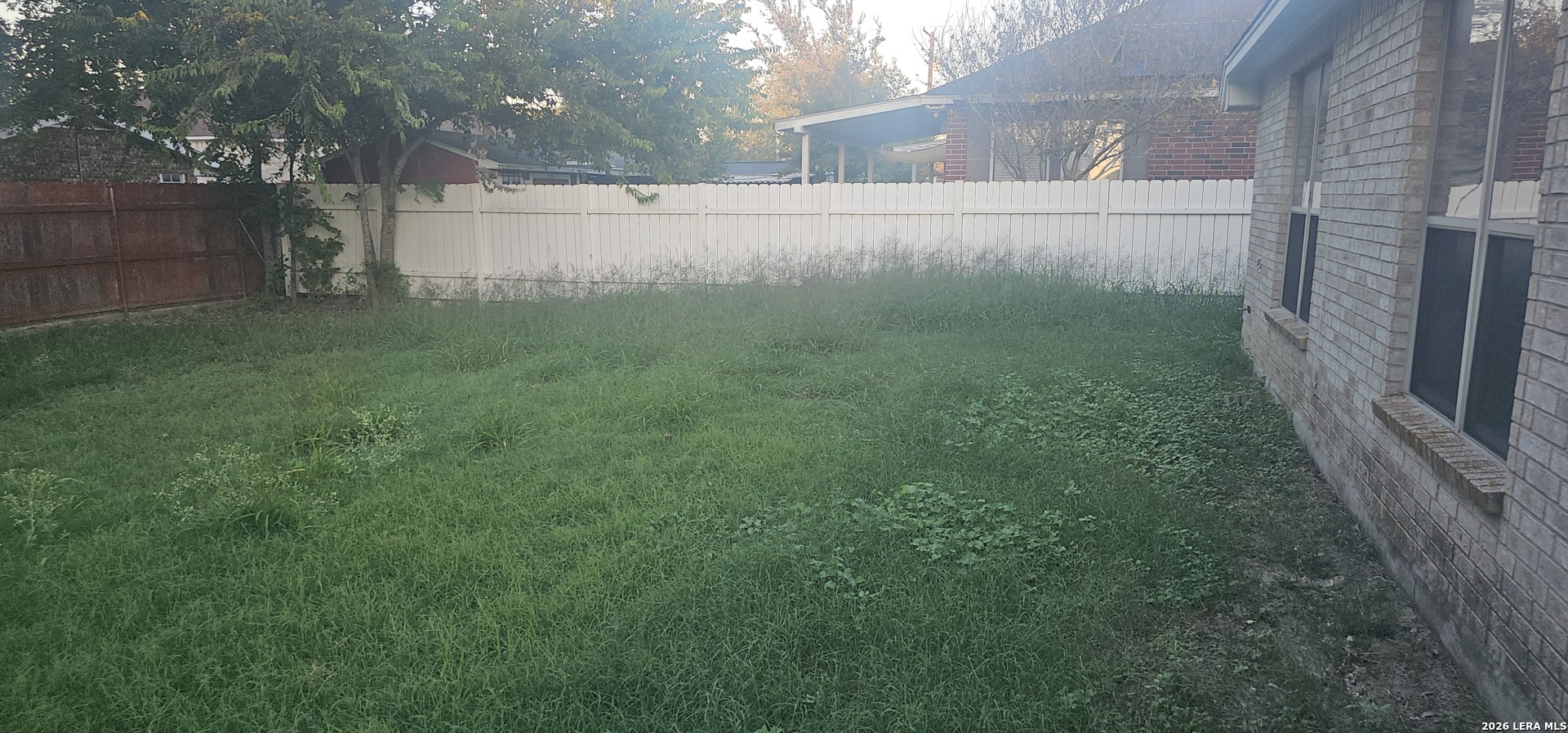 main property photo 19