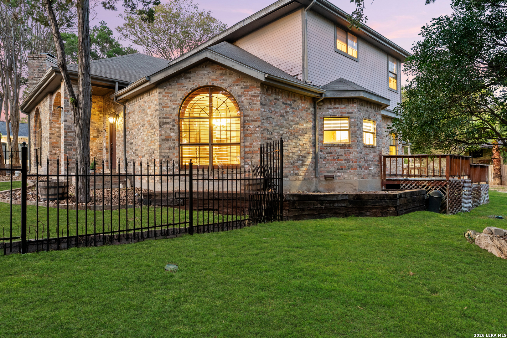 main property photo 39