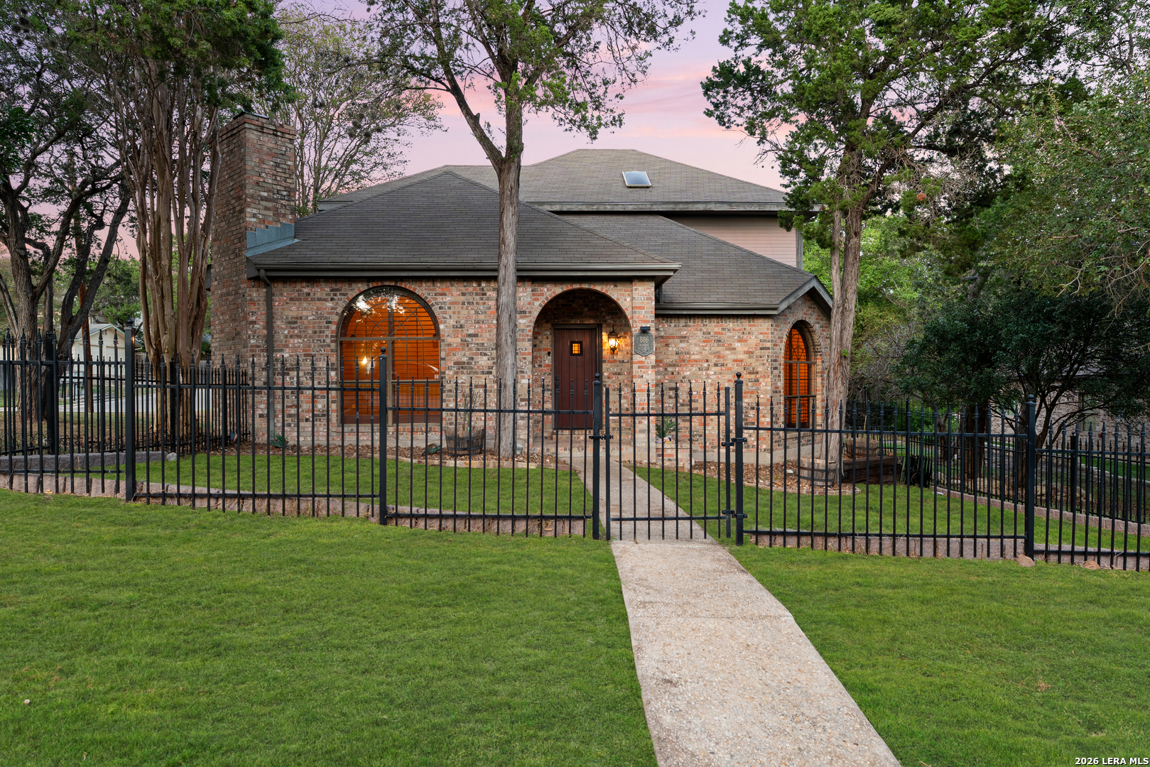 main property photo 41