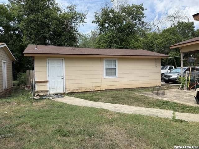 main property photo 3