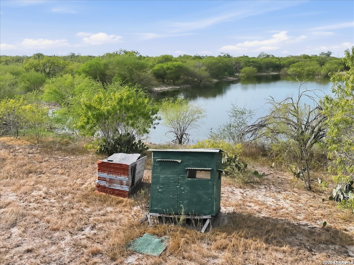 main property photo 29