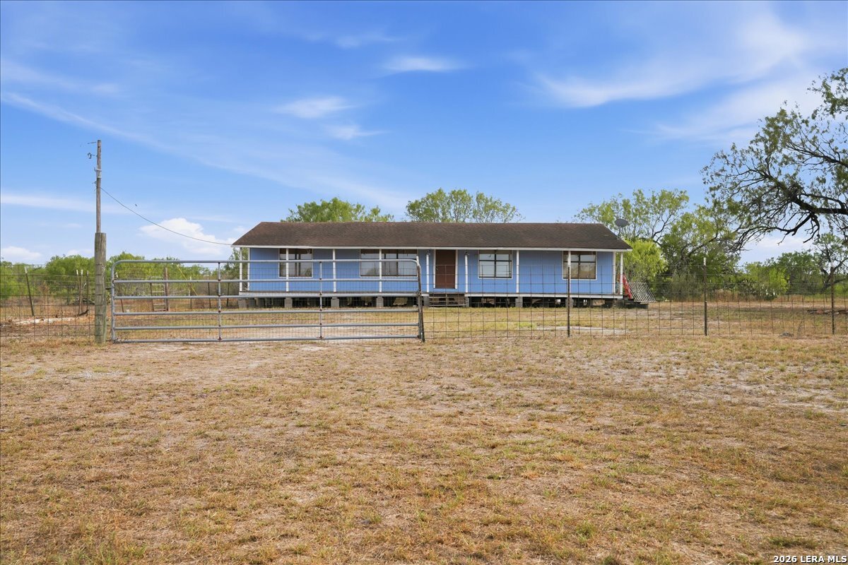 main property photo 35