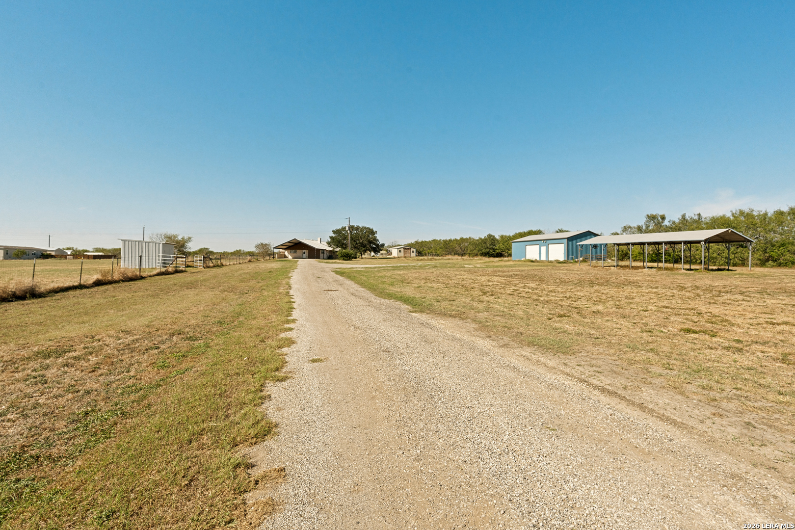 main property photo 24