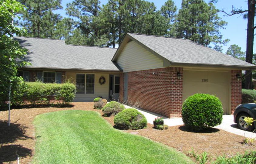 290 Pinehurst Trace Dr, Pinehurst, NC 28374
