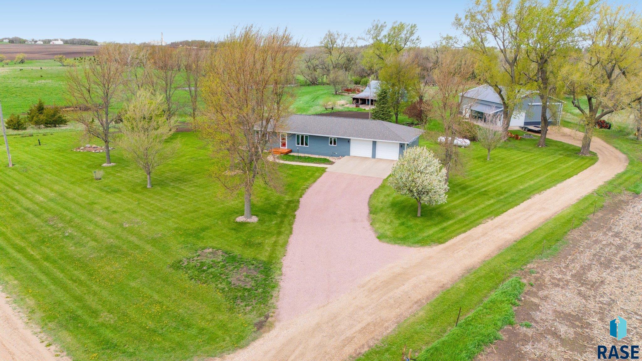 46588 239th St, Colman, SD 57017