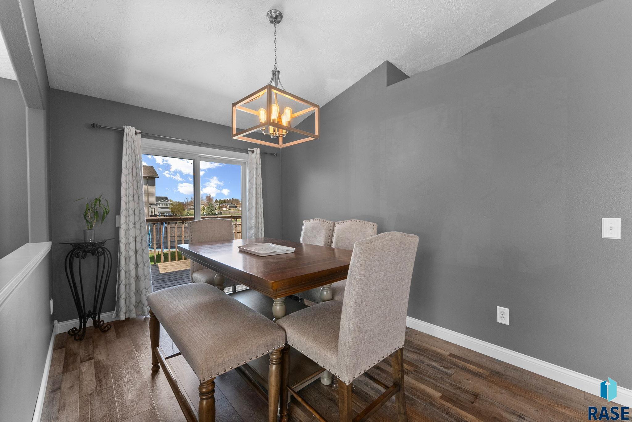 property viewer photo 11