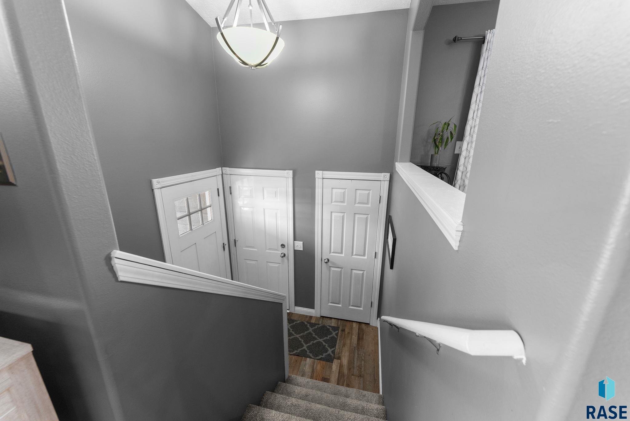 property viewer photo 19