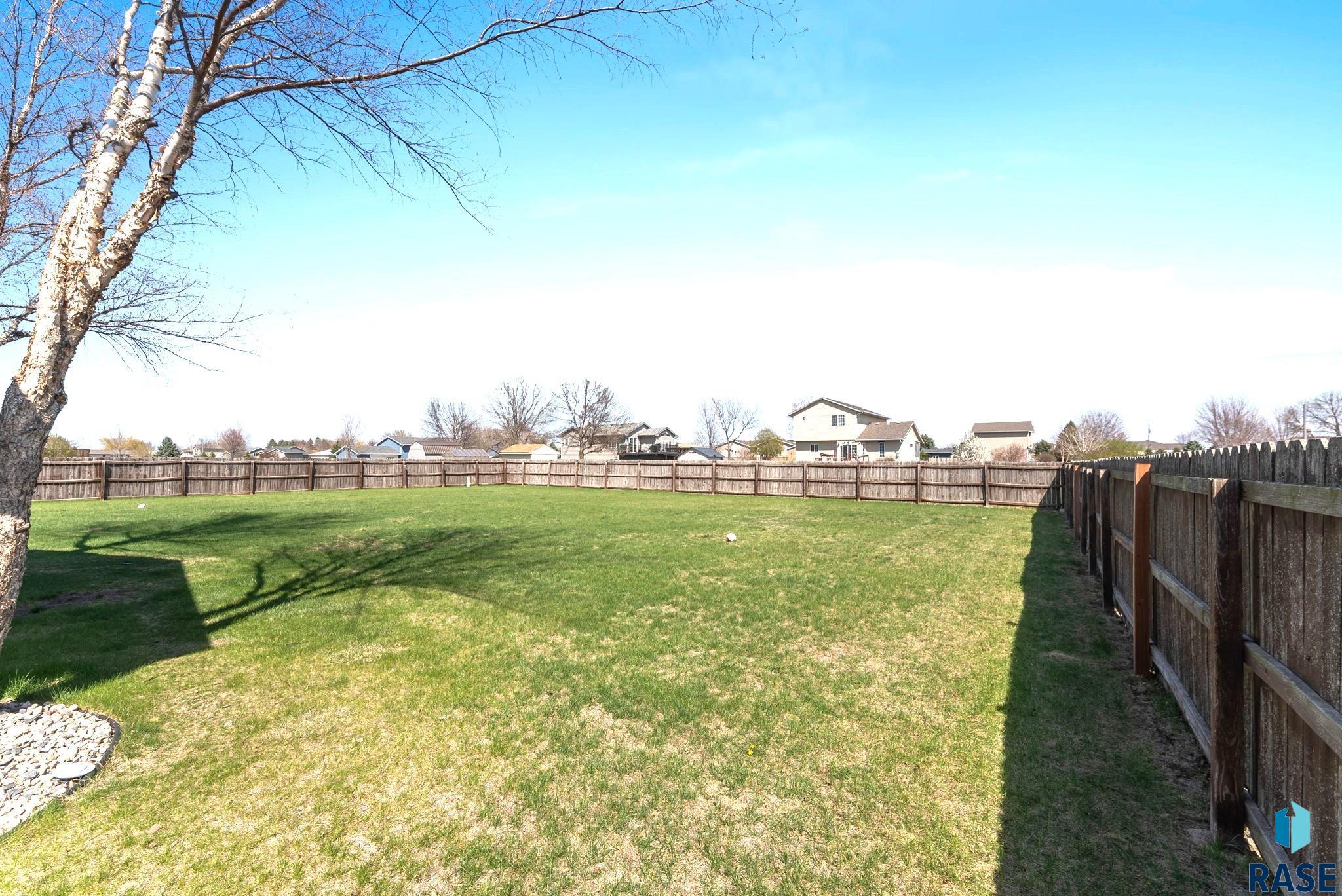 property viewer photo 30