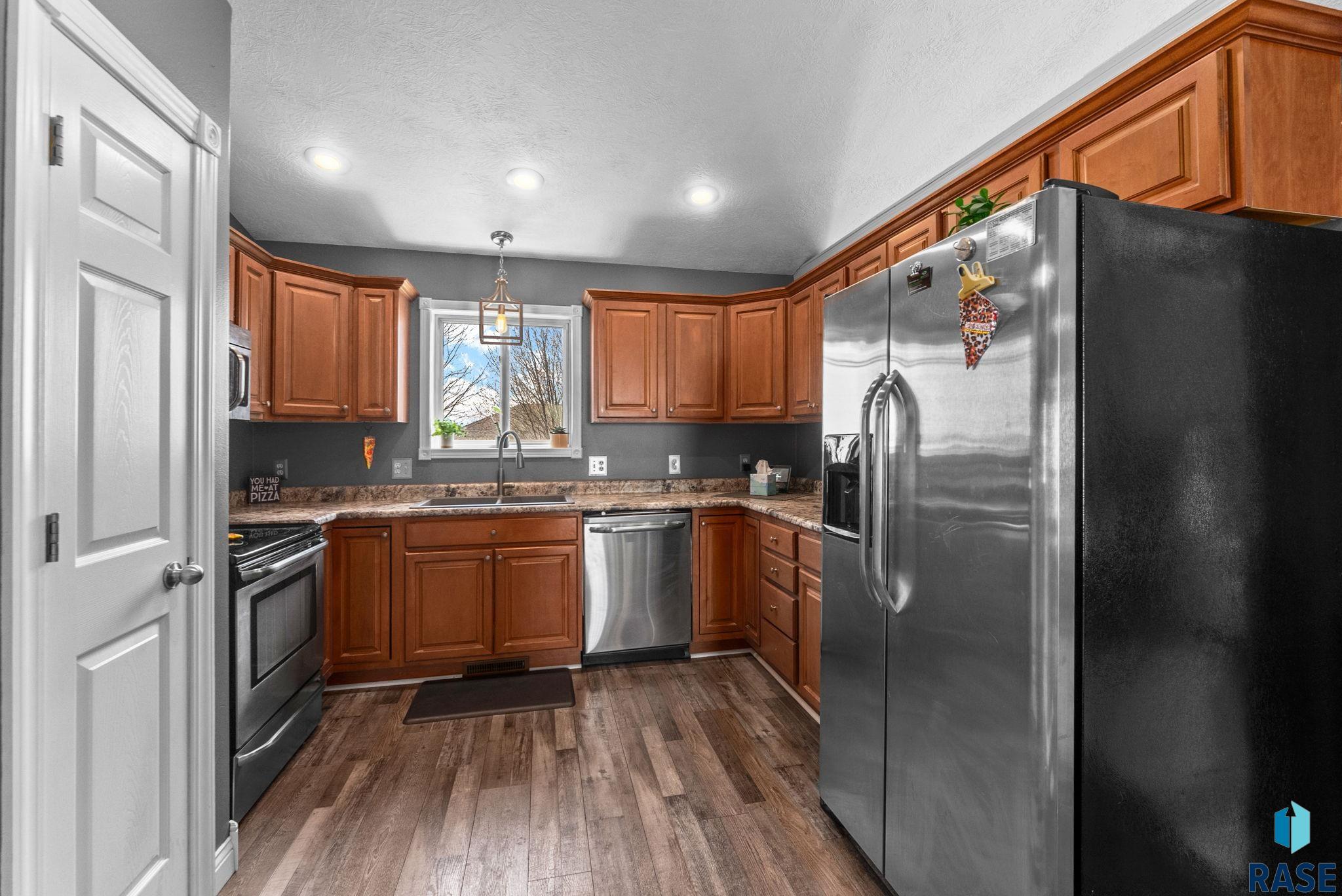 property viewer photo 8