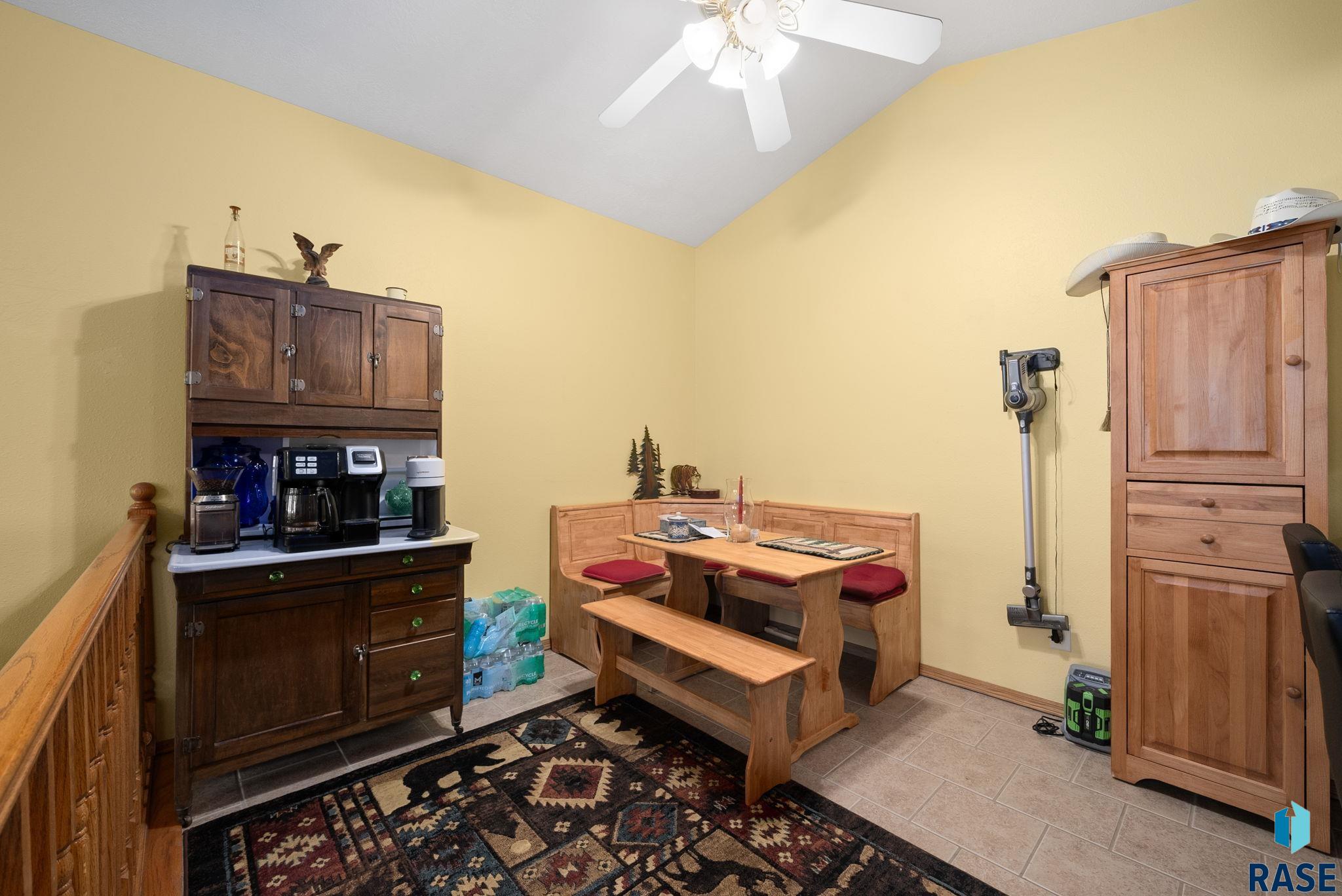 property viewer photo 16