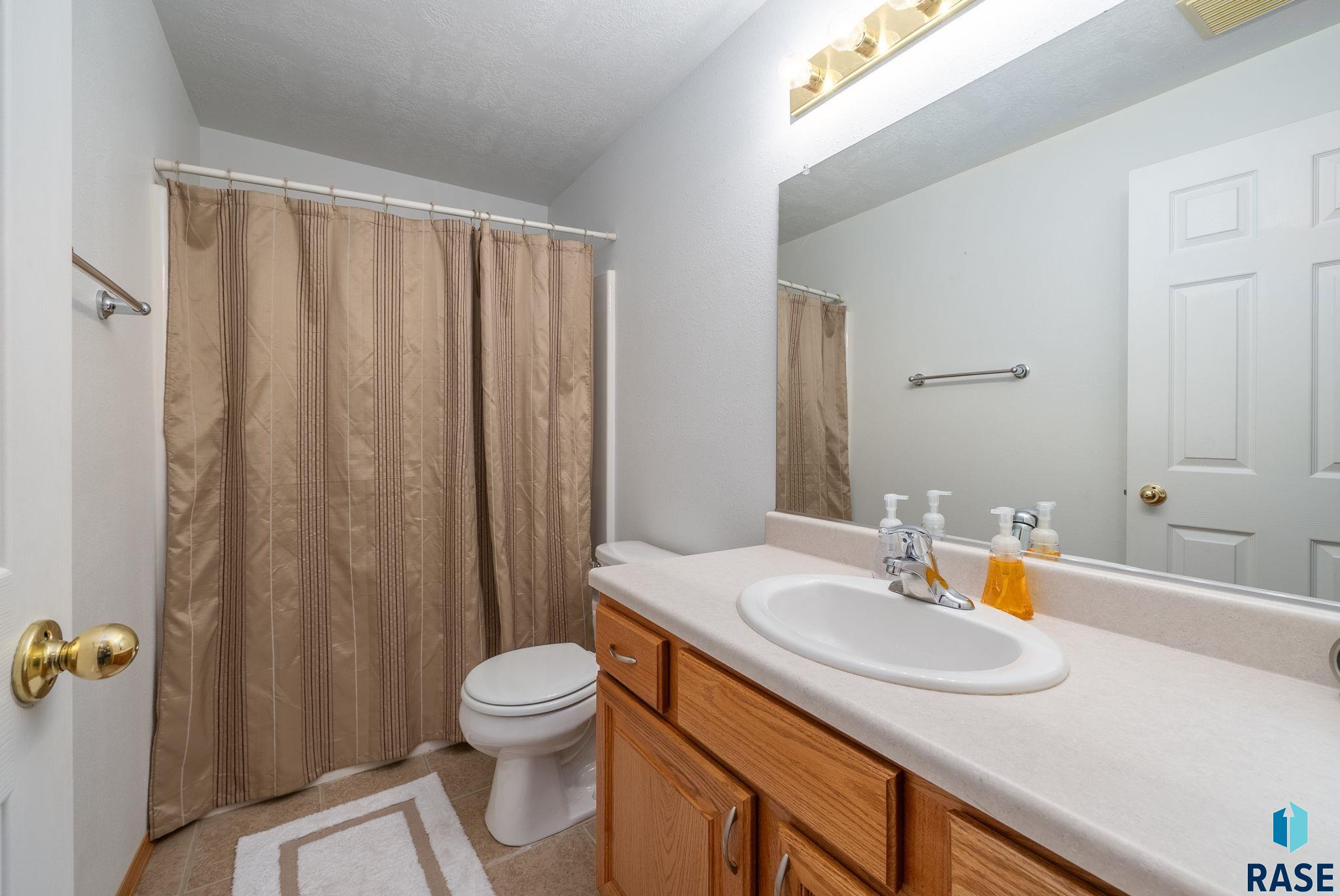 property viewer photo 38