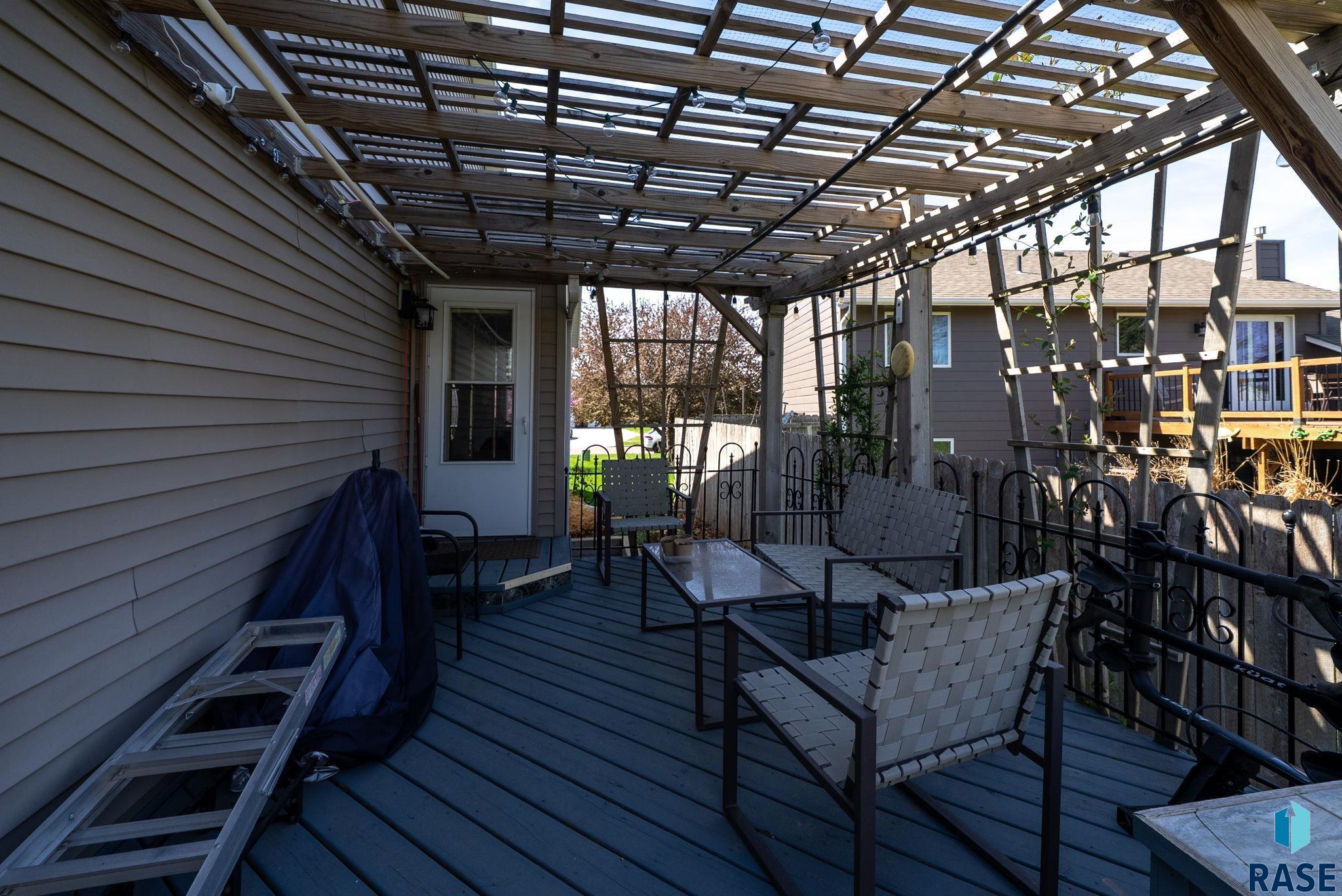 property viewer photo 46