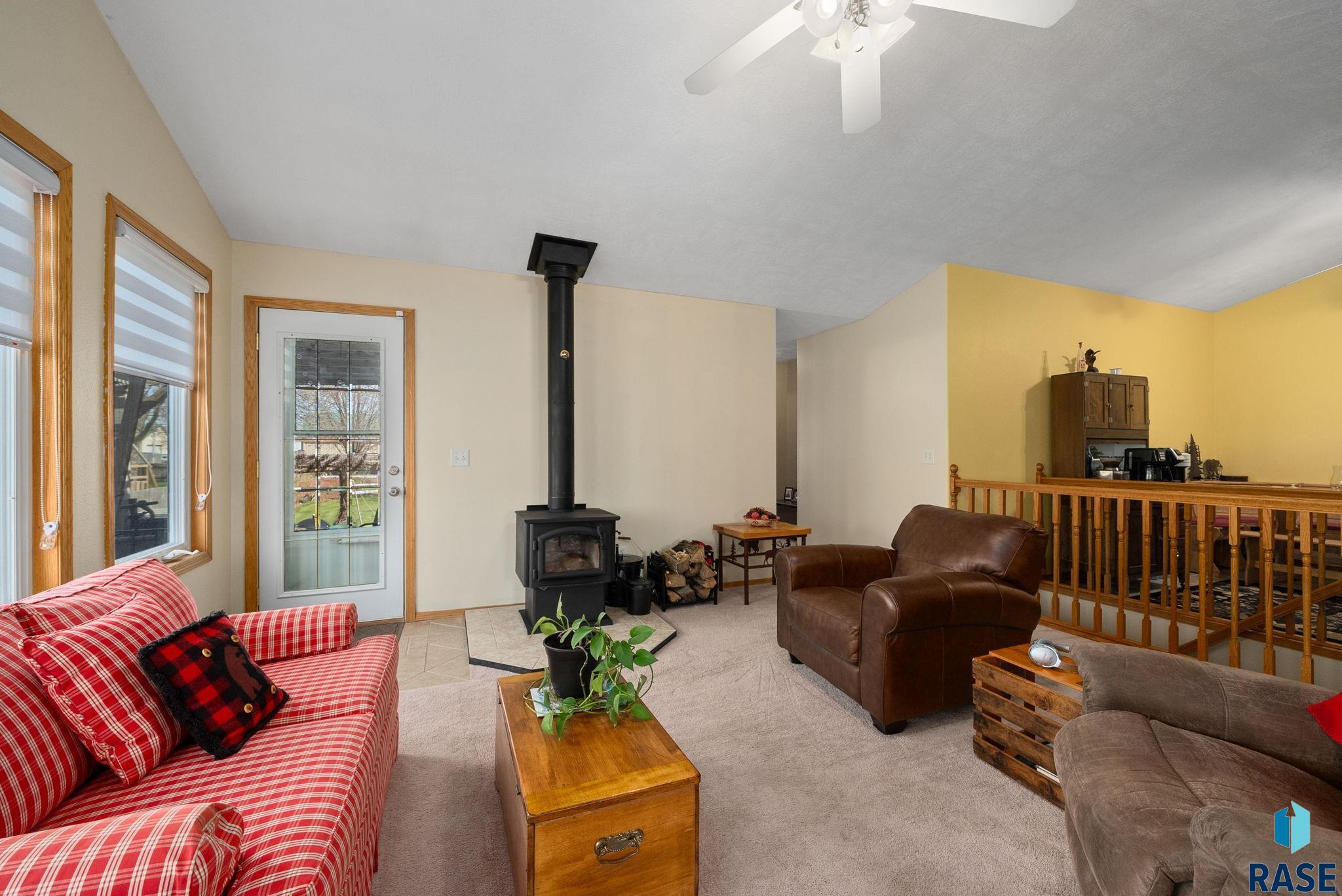 property viewer photo 5