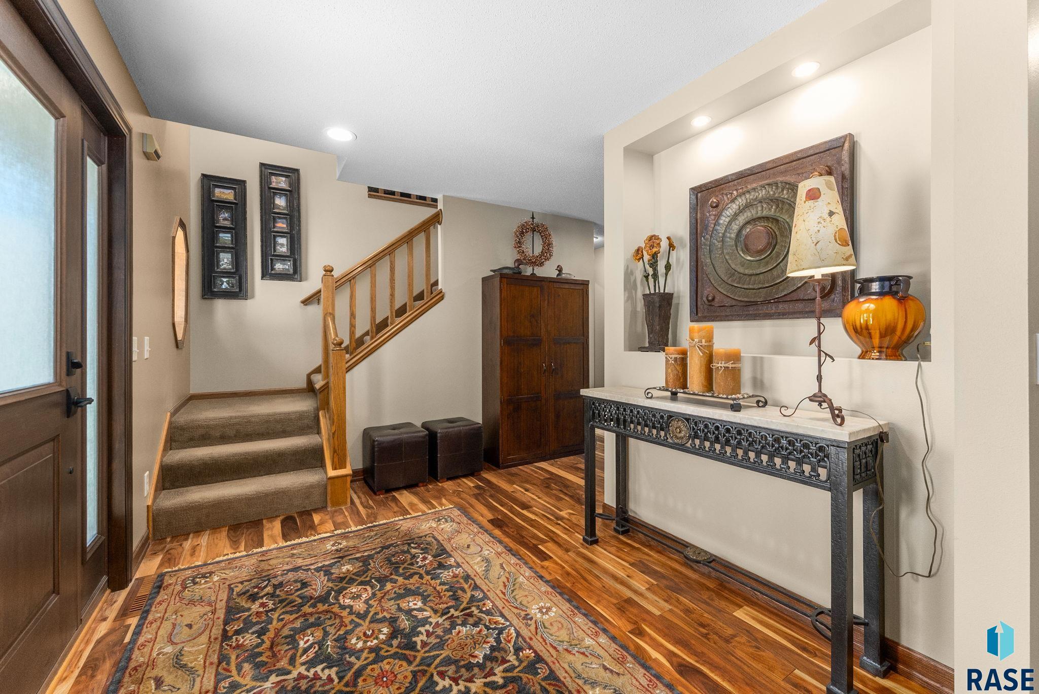 property viewer photo 19