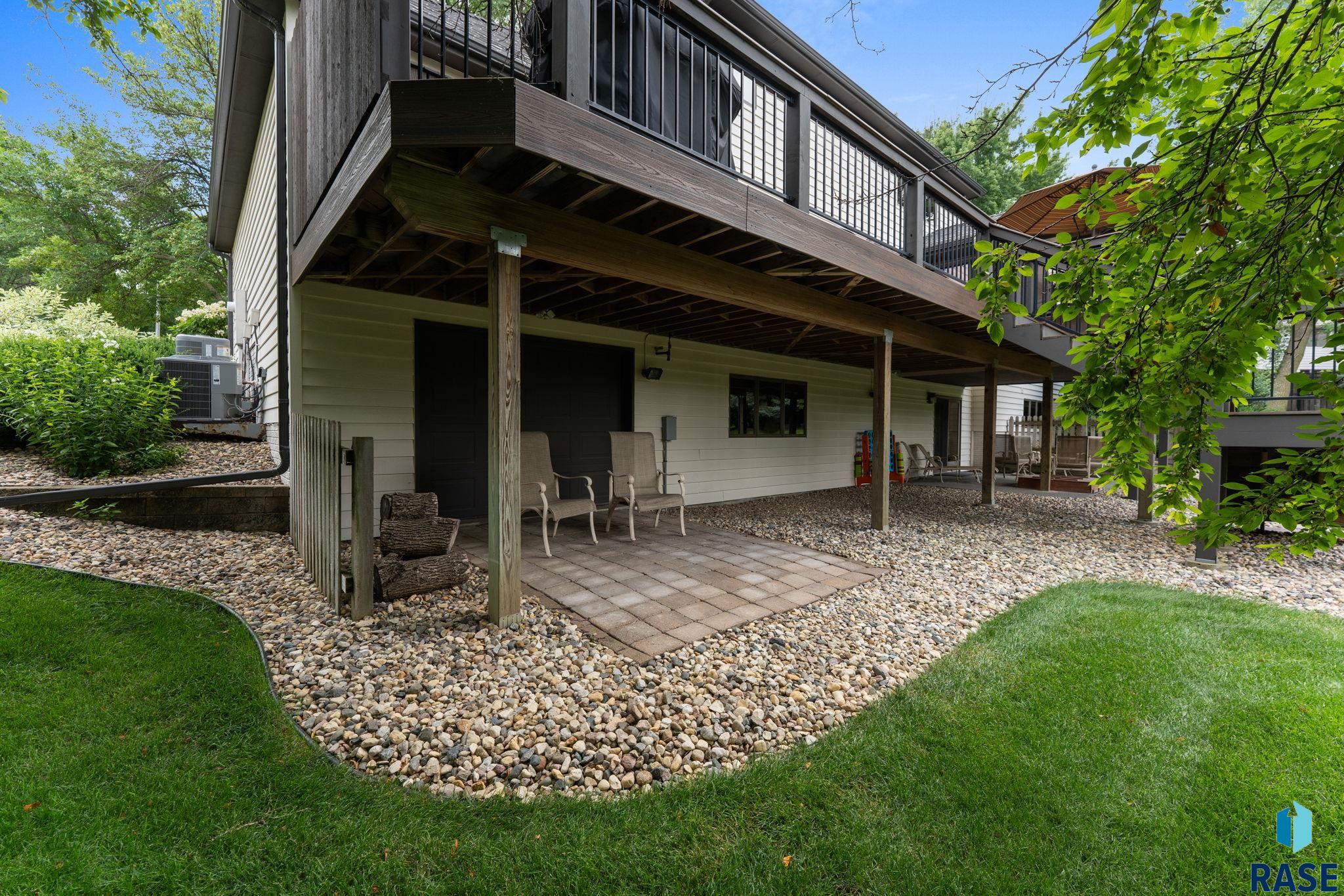 property viewer photo 36