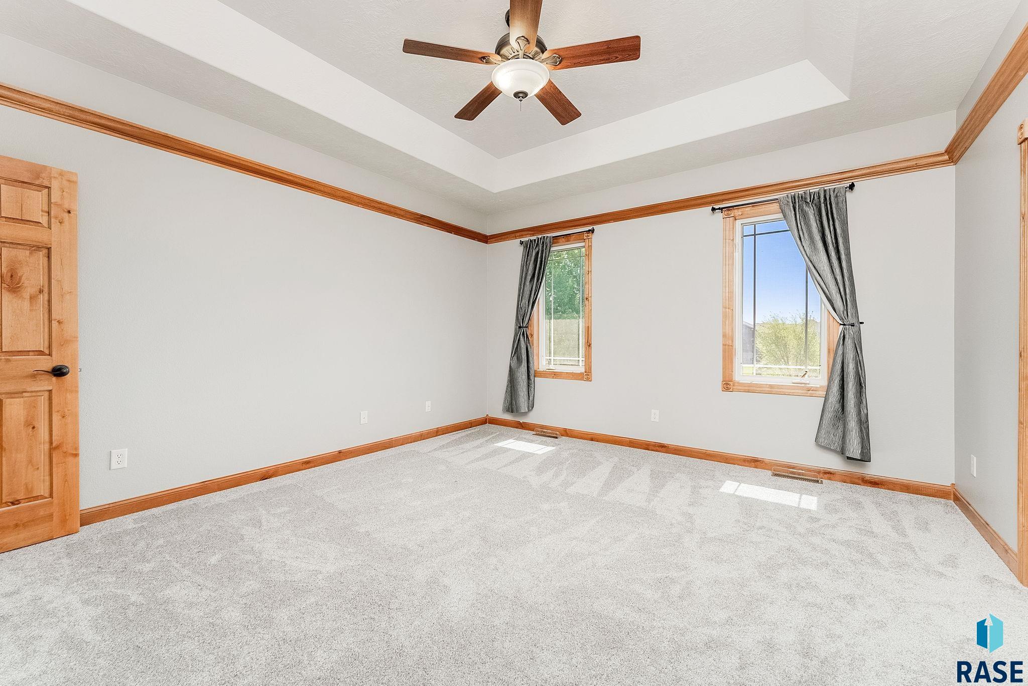 property viewer photo 12