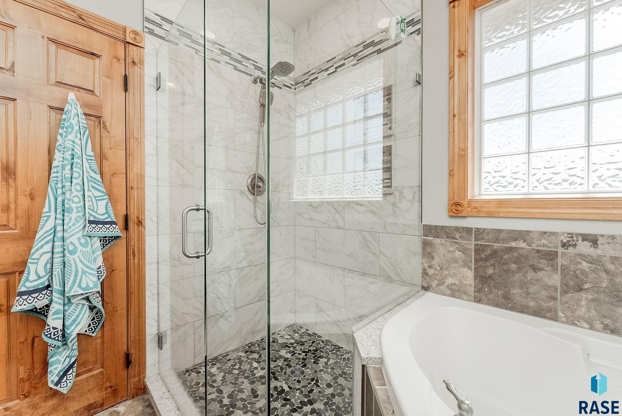 property viewer photo 14