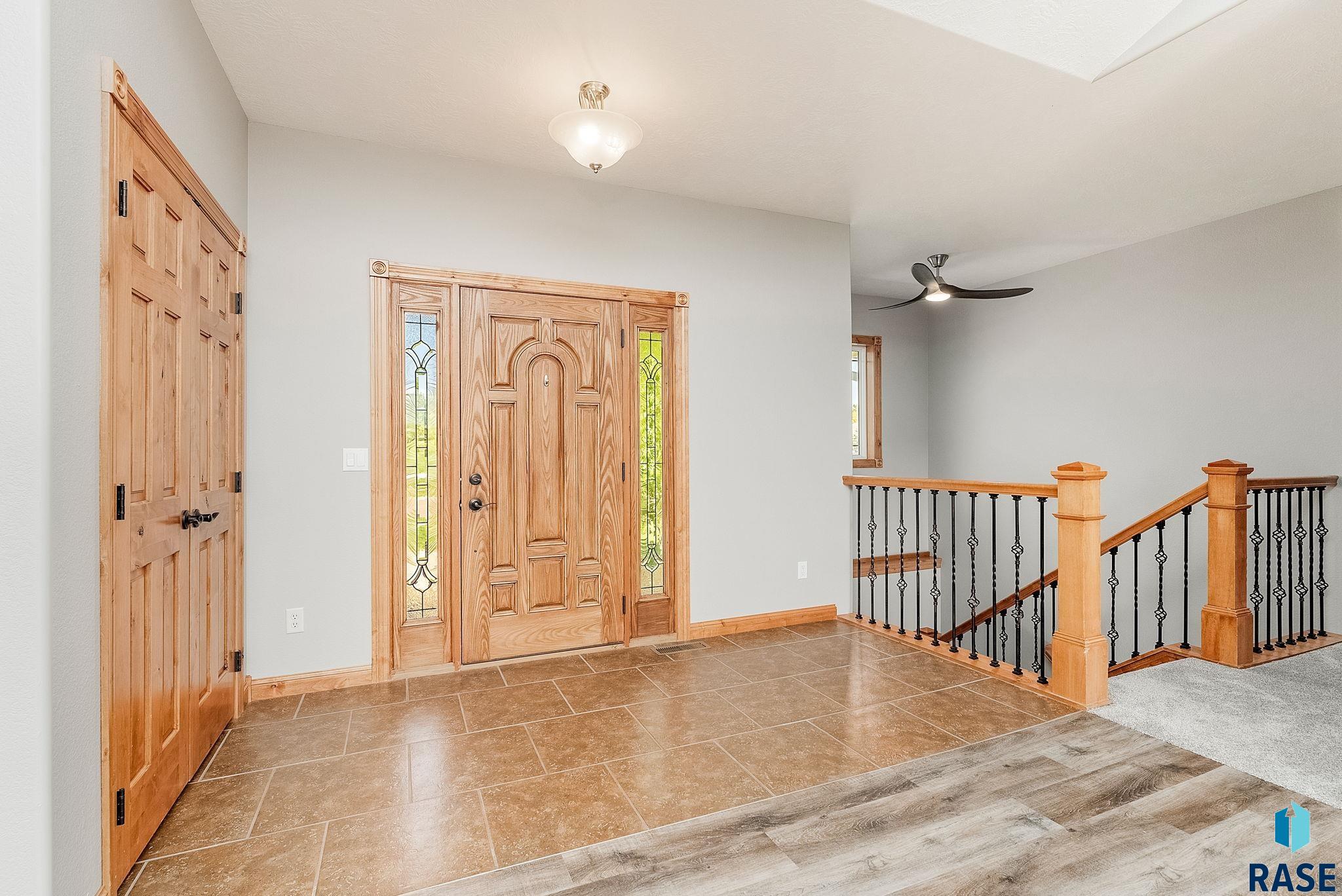 property viewer photo 3