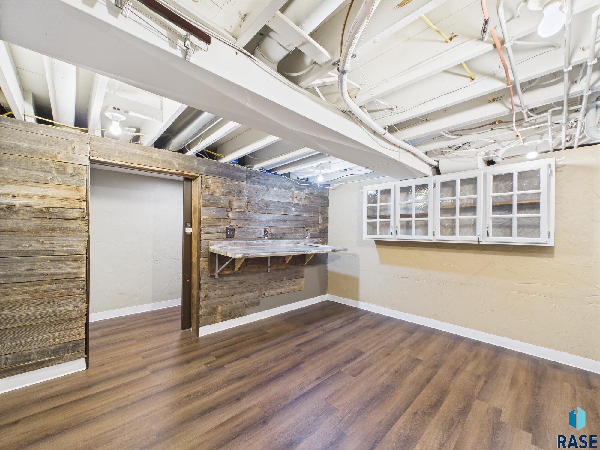 property viewer photo 26