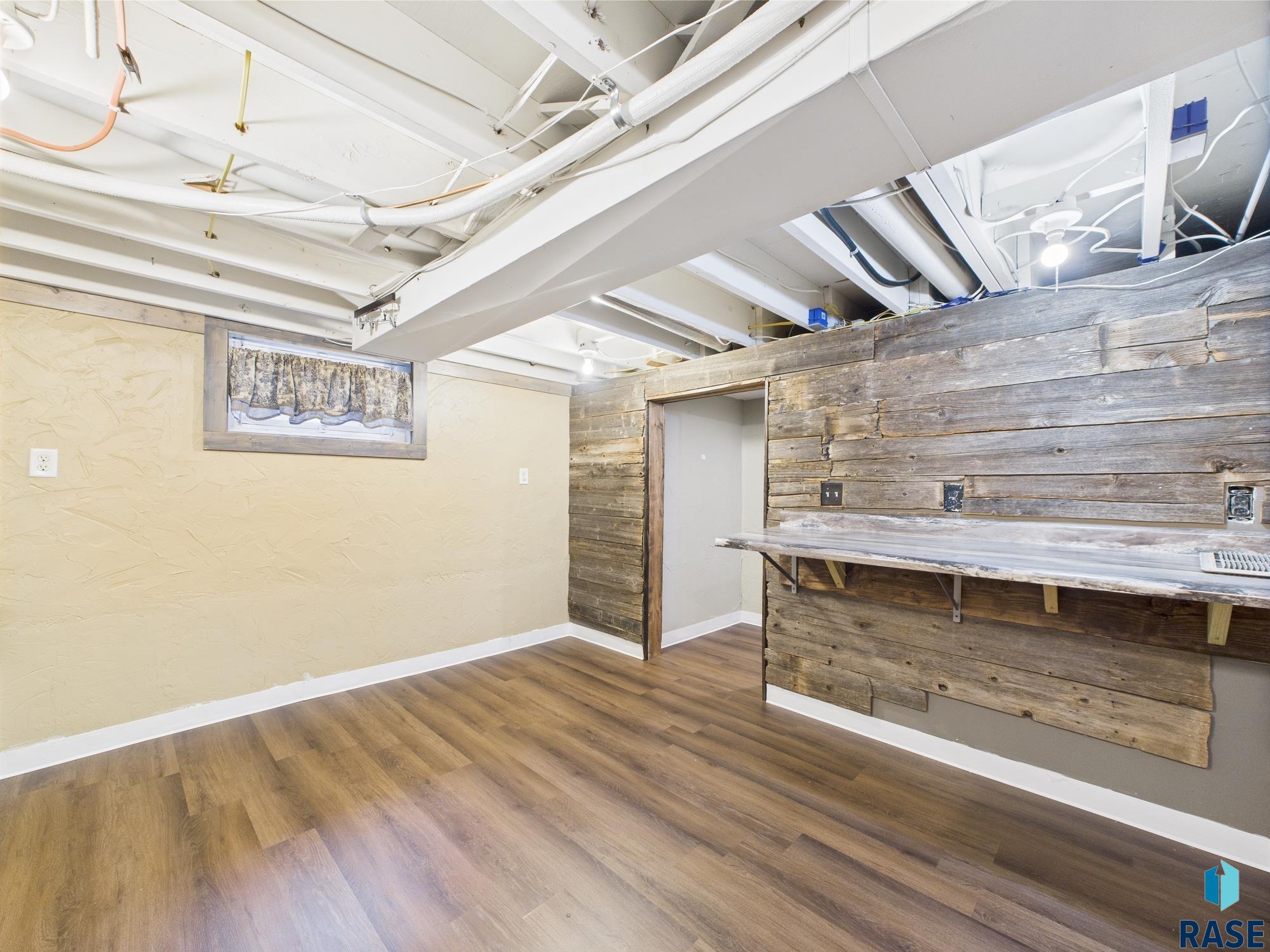 property viewer photo 27