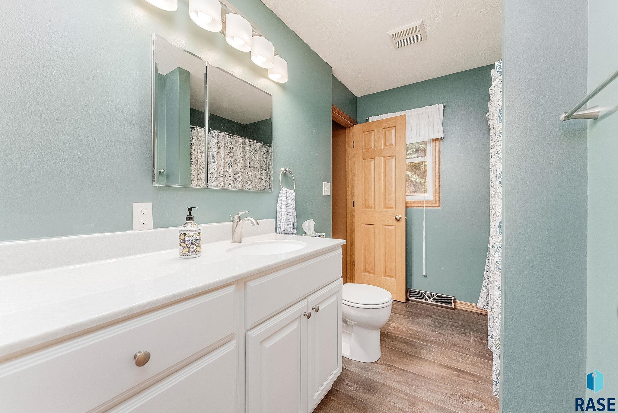 property viewer photo 17