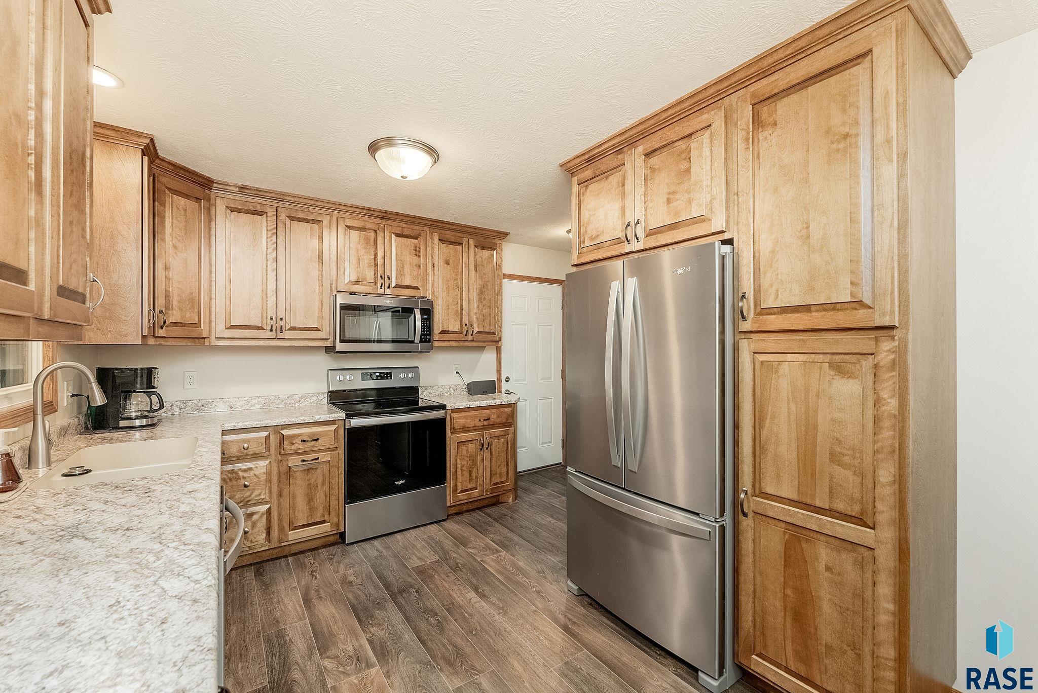 property viewer photo 2