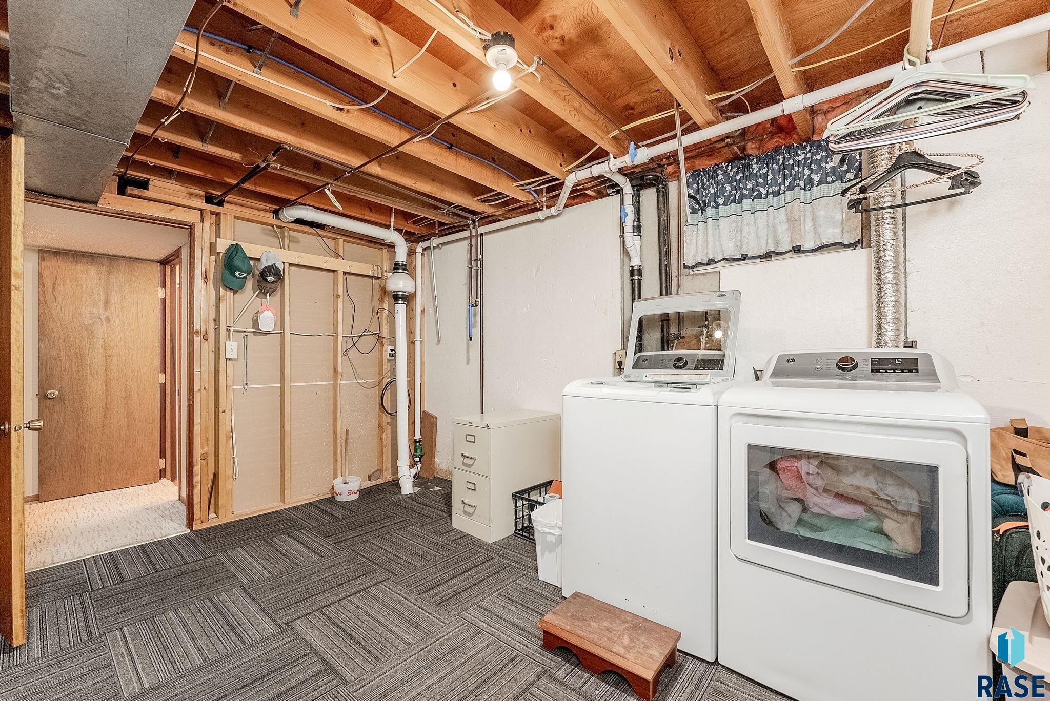 property viewer photo 29