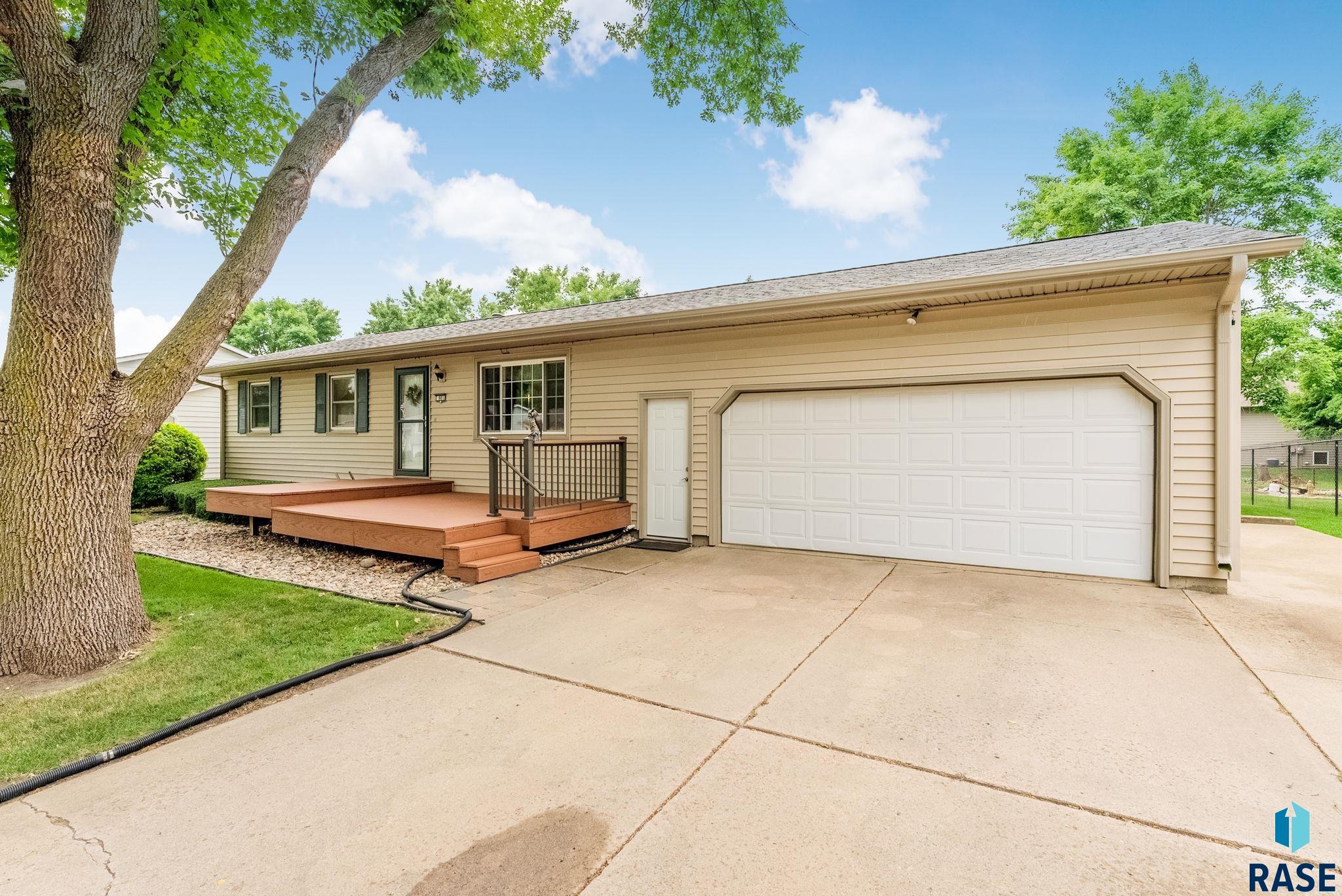property viewer photo 7