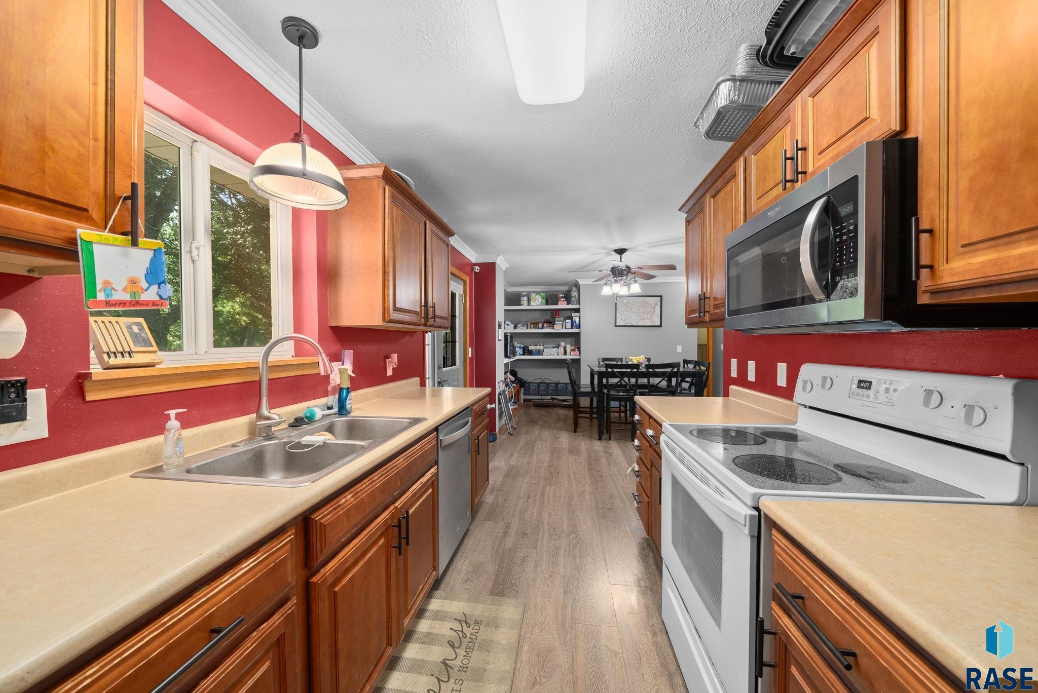 property viewer photo 10