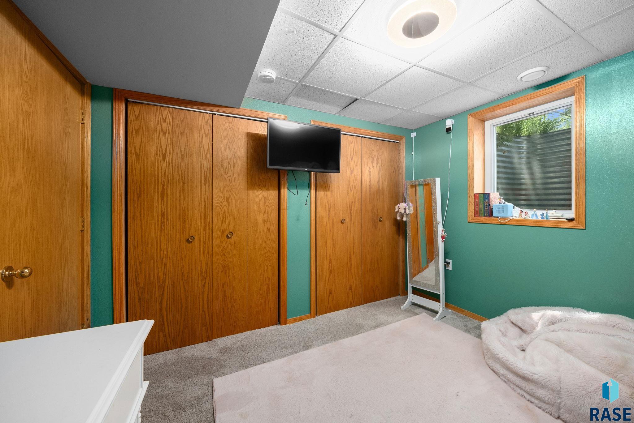 property viewer photo 32