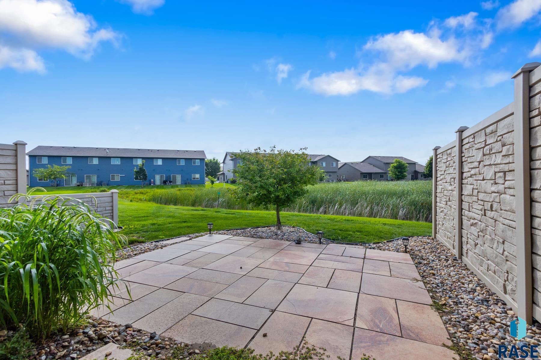 property viewer photo 19