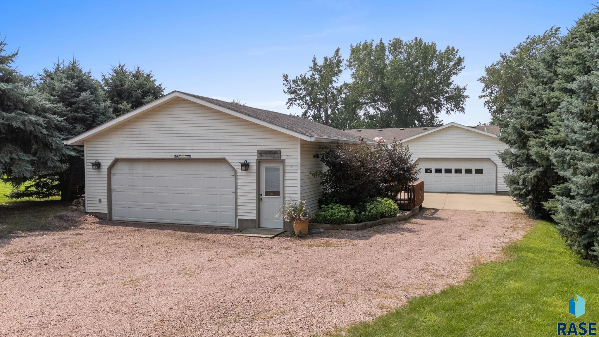 property viewer photo 1