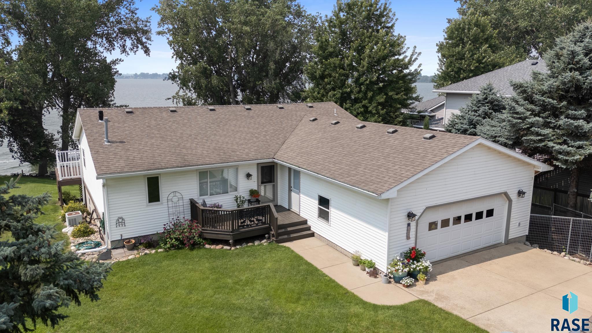property viewer photo 2
