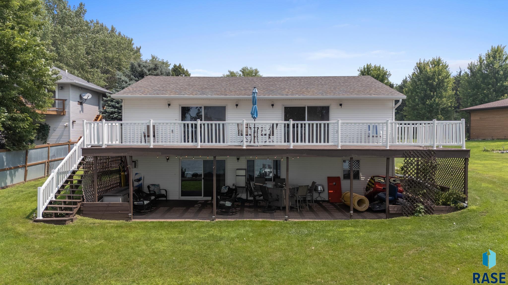 property viewer photo 3