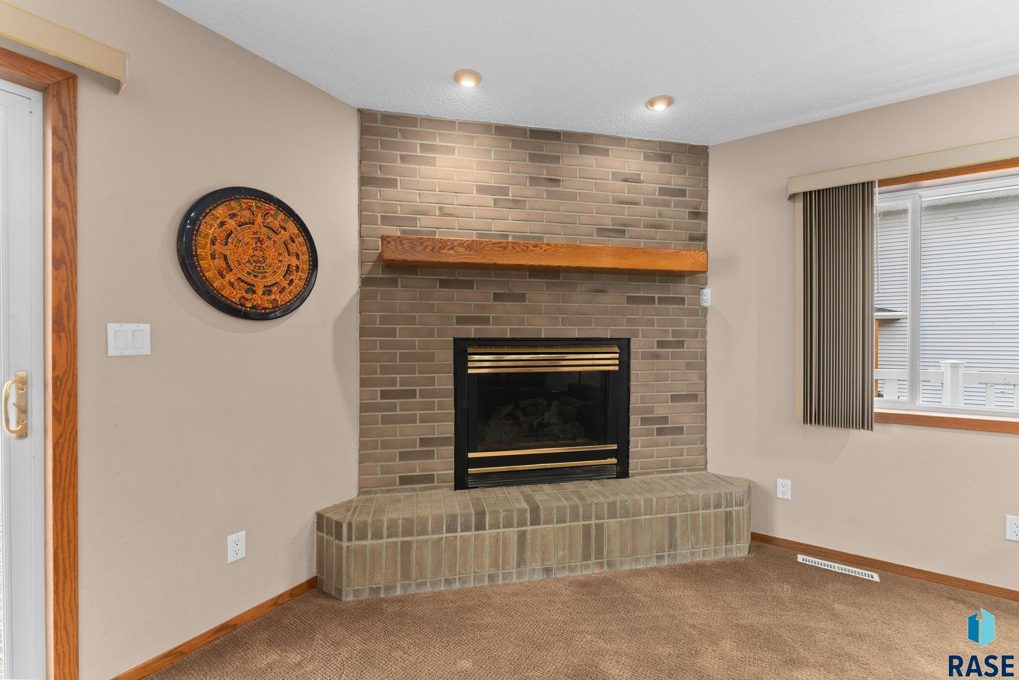 property viewer photo 50