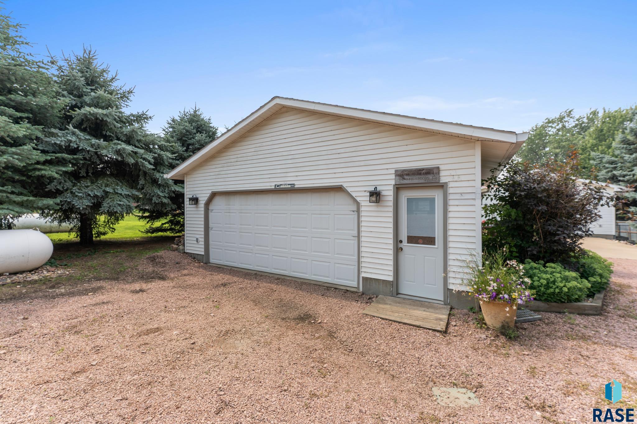 property viewer photo 56