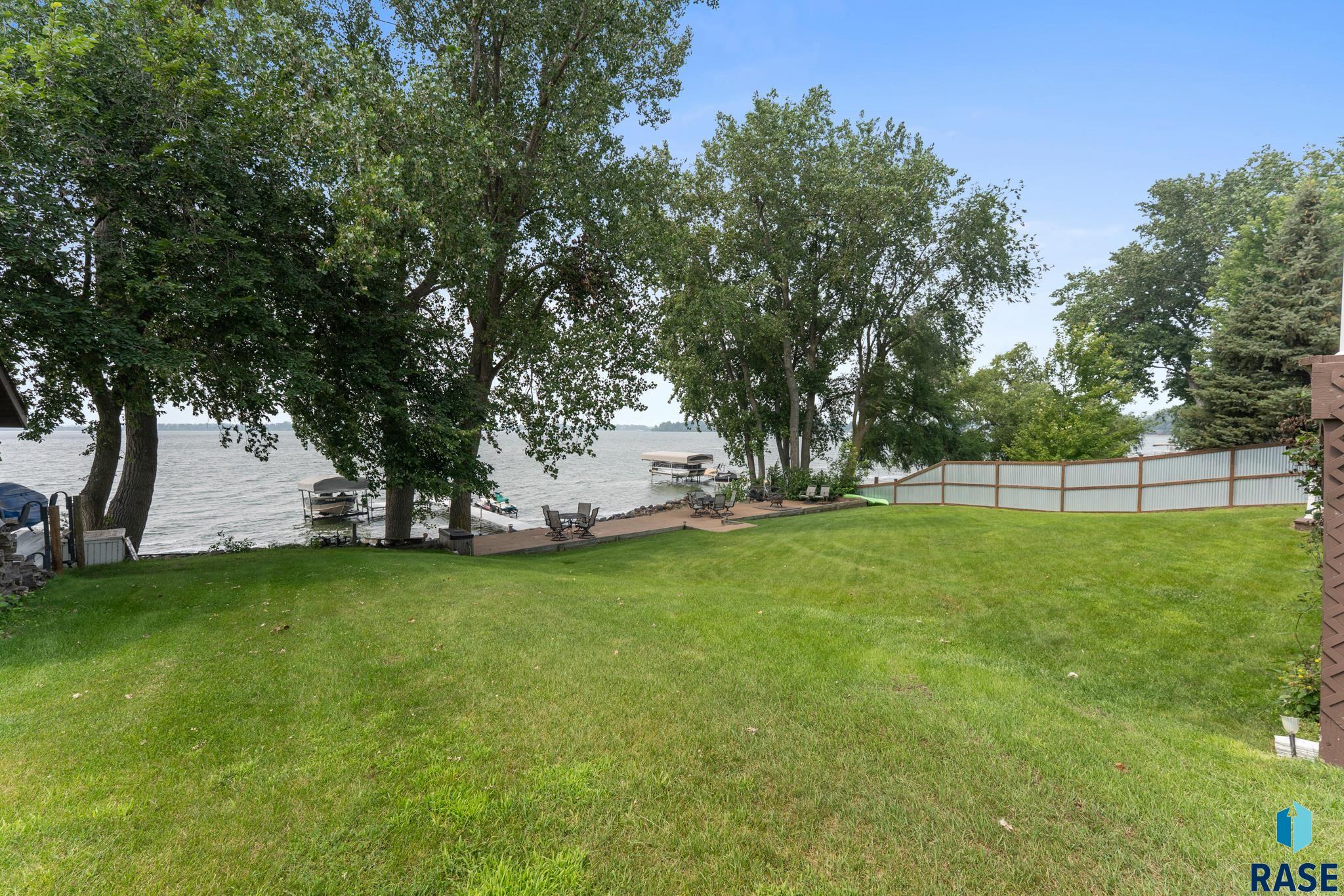 property viewer photo 62