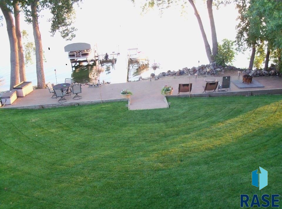property viewer photo 64