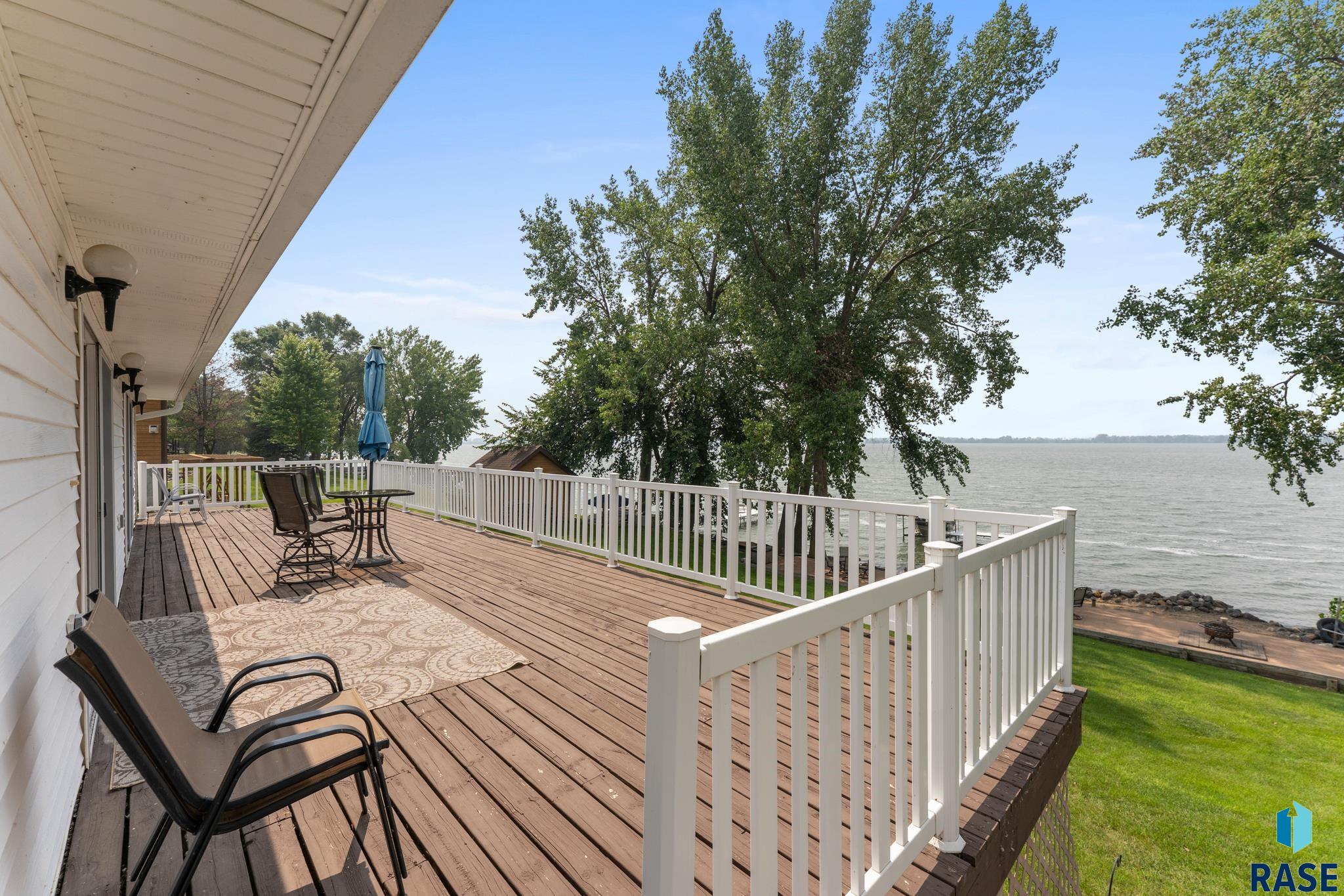 property viewer photo 75