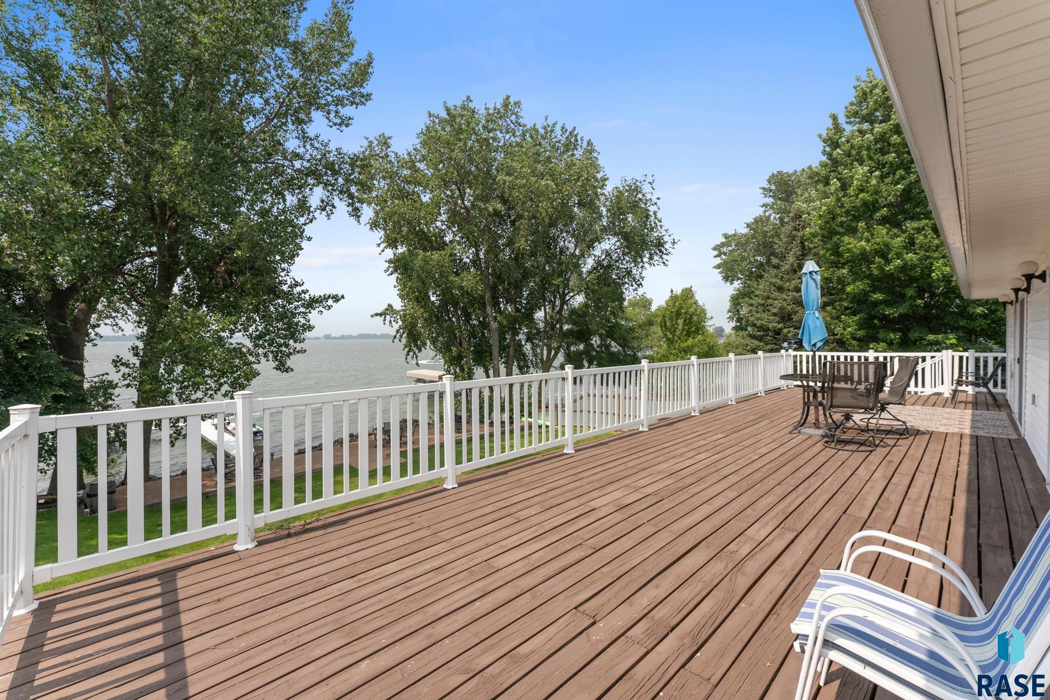 property viewer photo 79