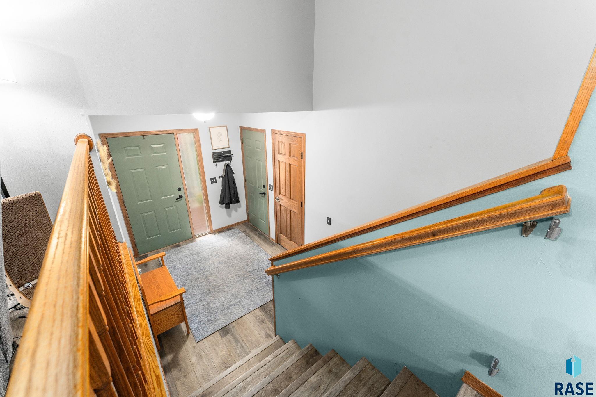 property viewer photo 2