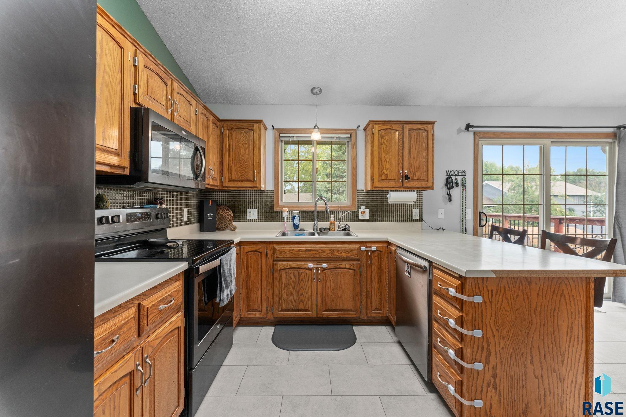 property viewer photo 7