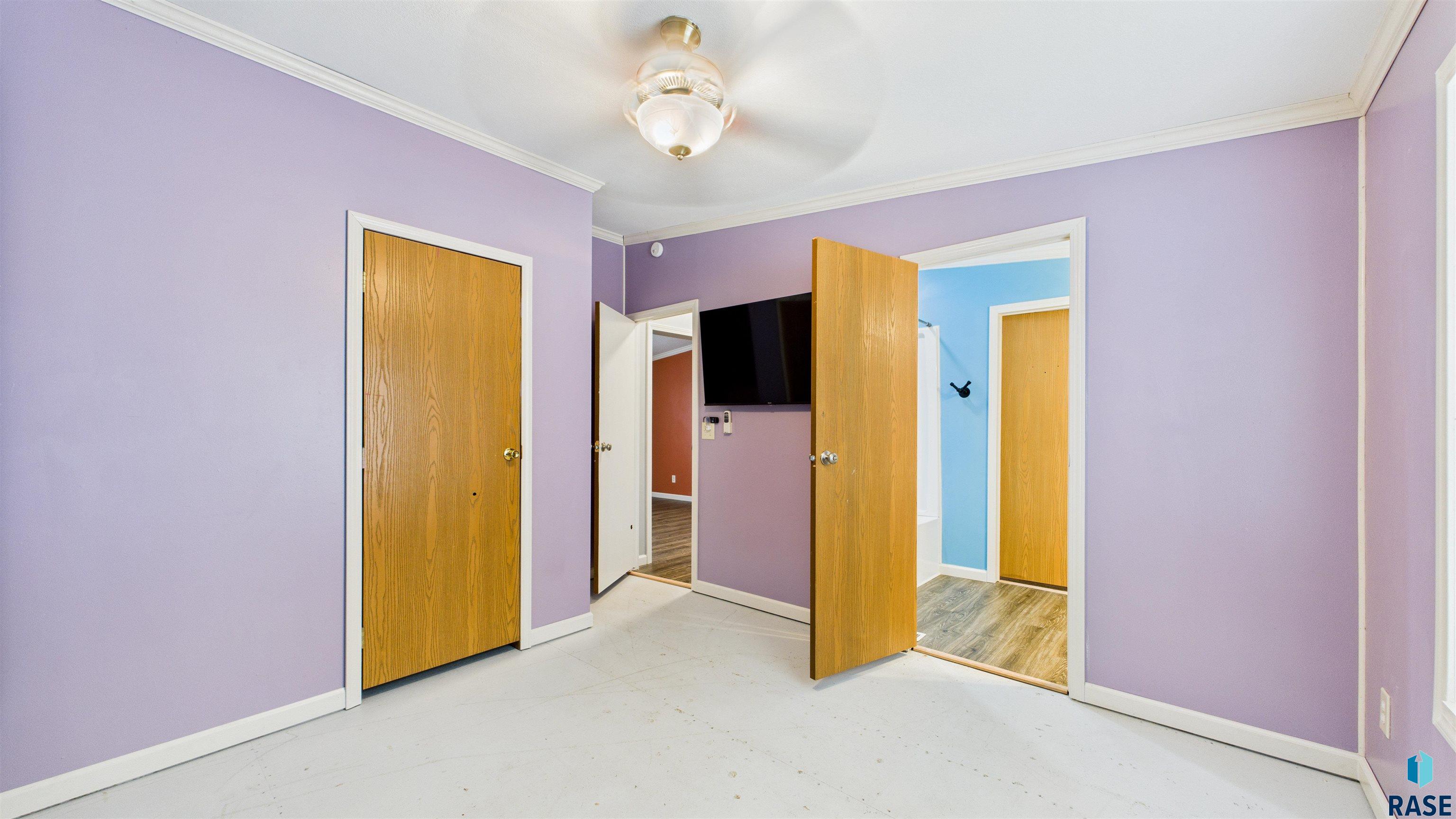 property viewer photo 10