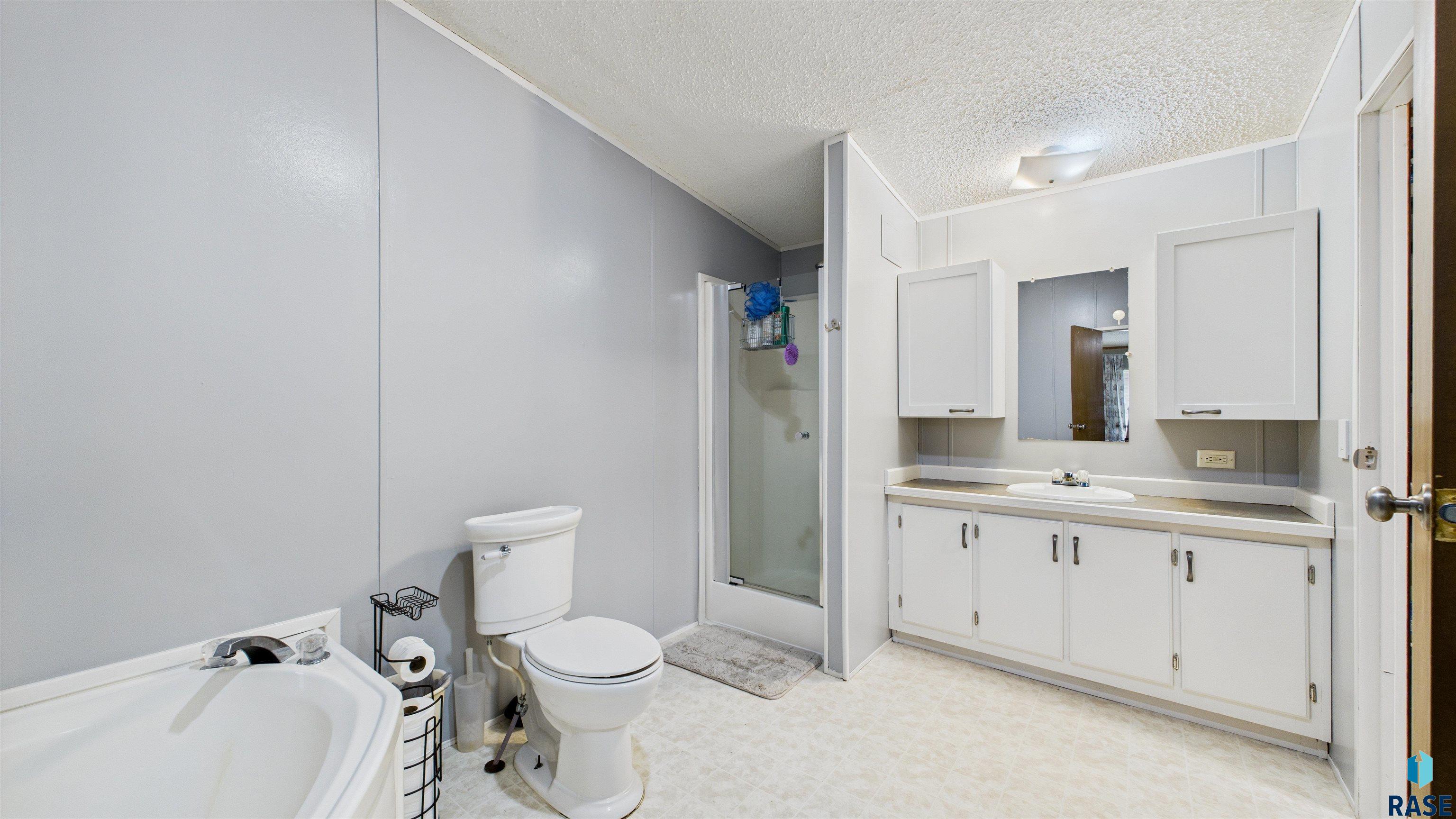 property viewer photo 17