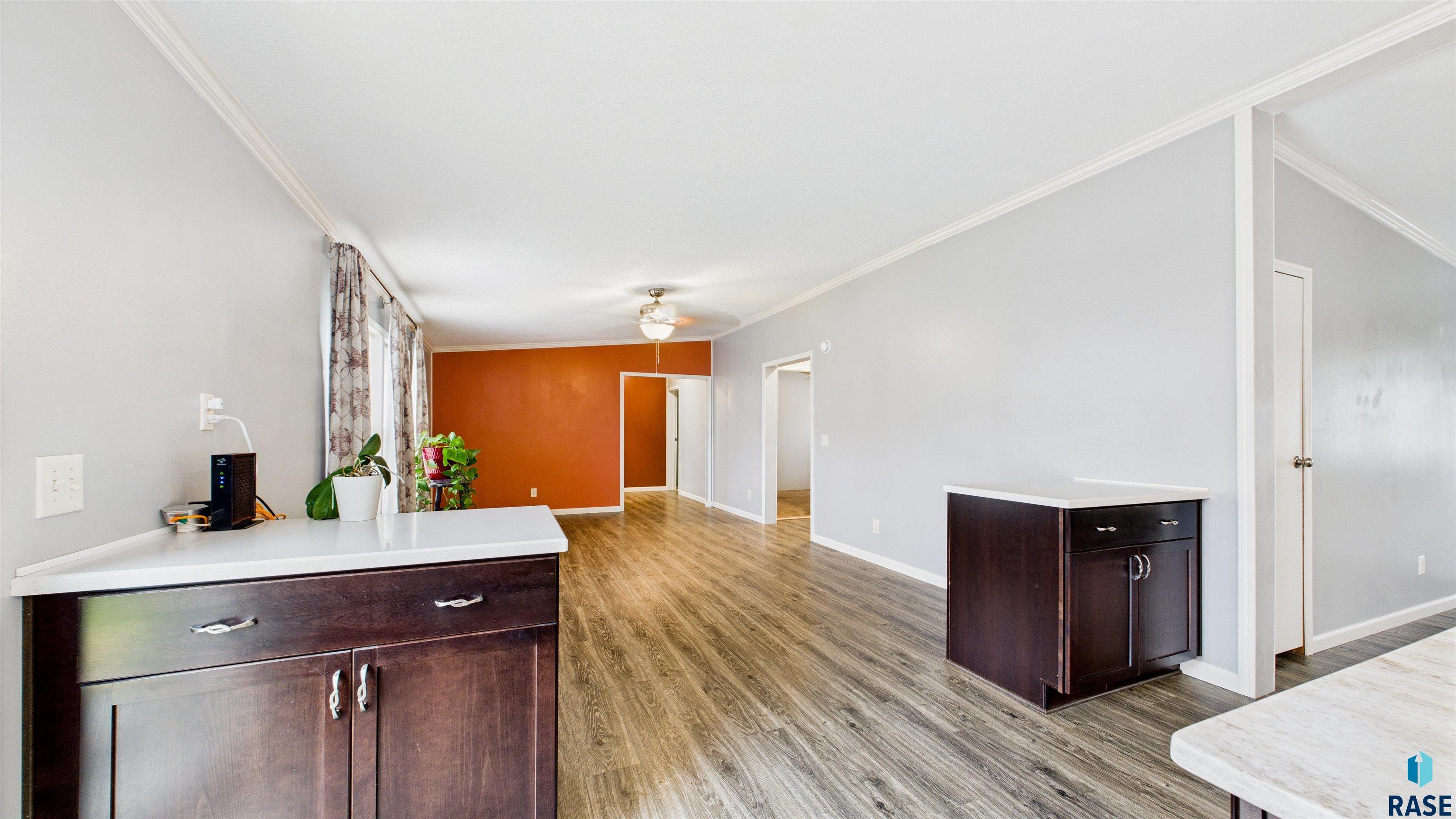 property viewer photo 7