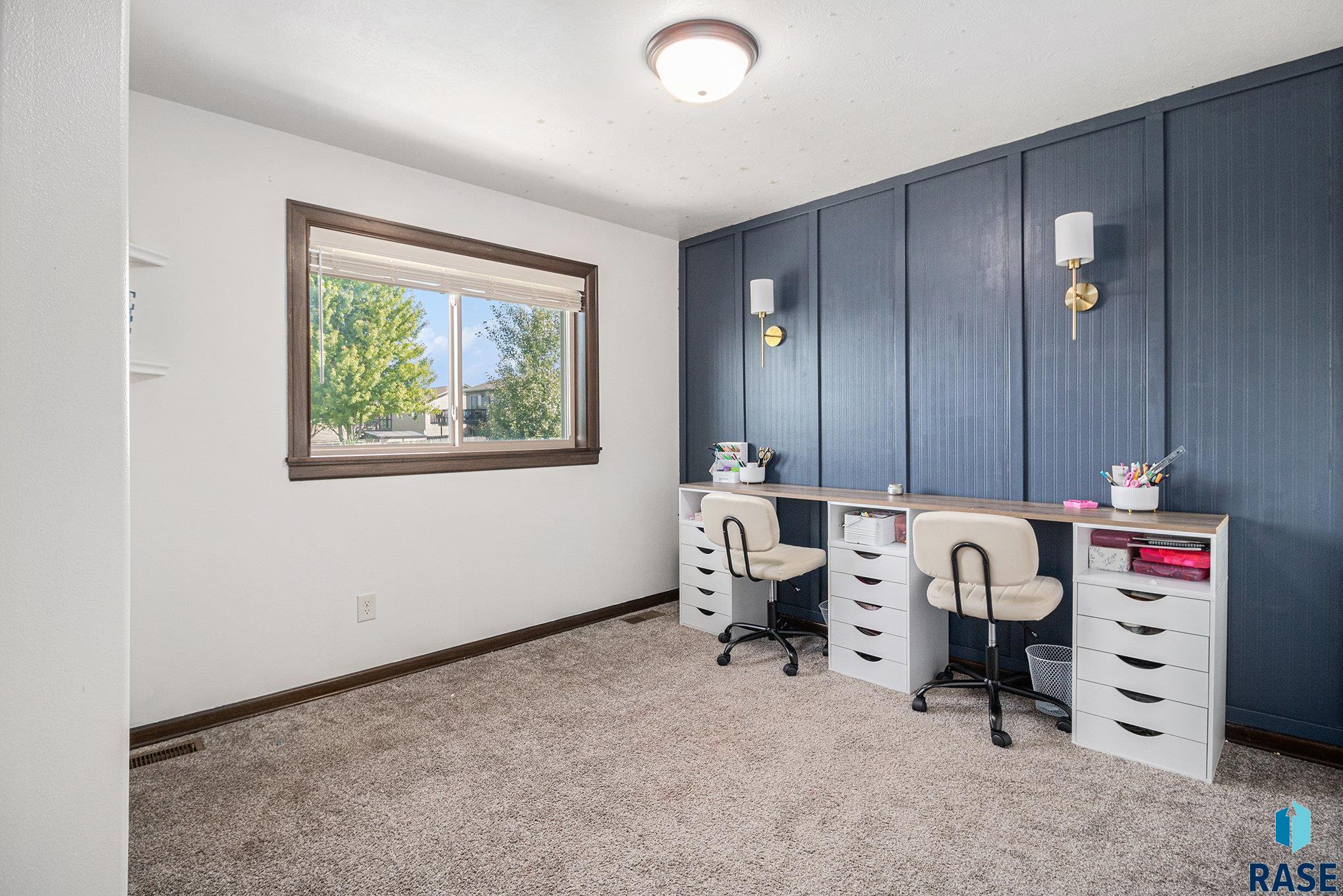 property viewer photo 10