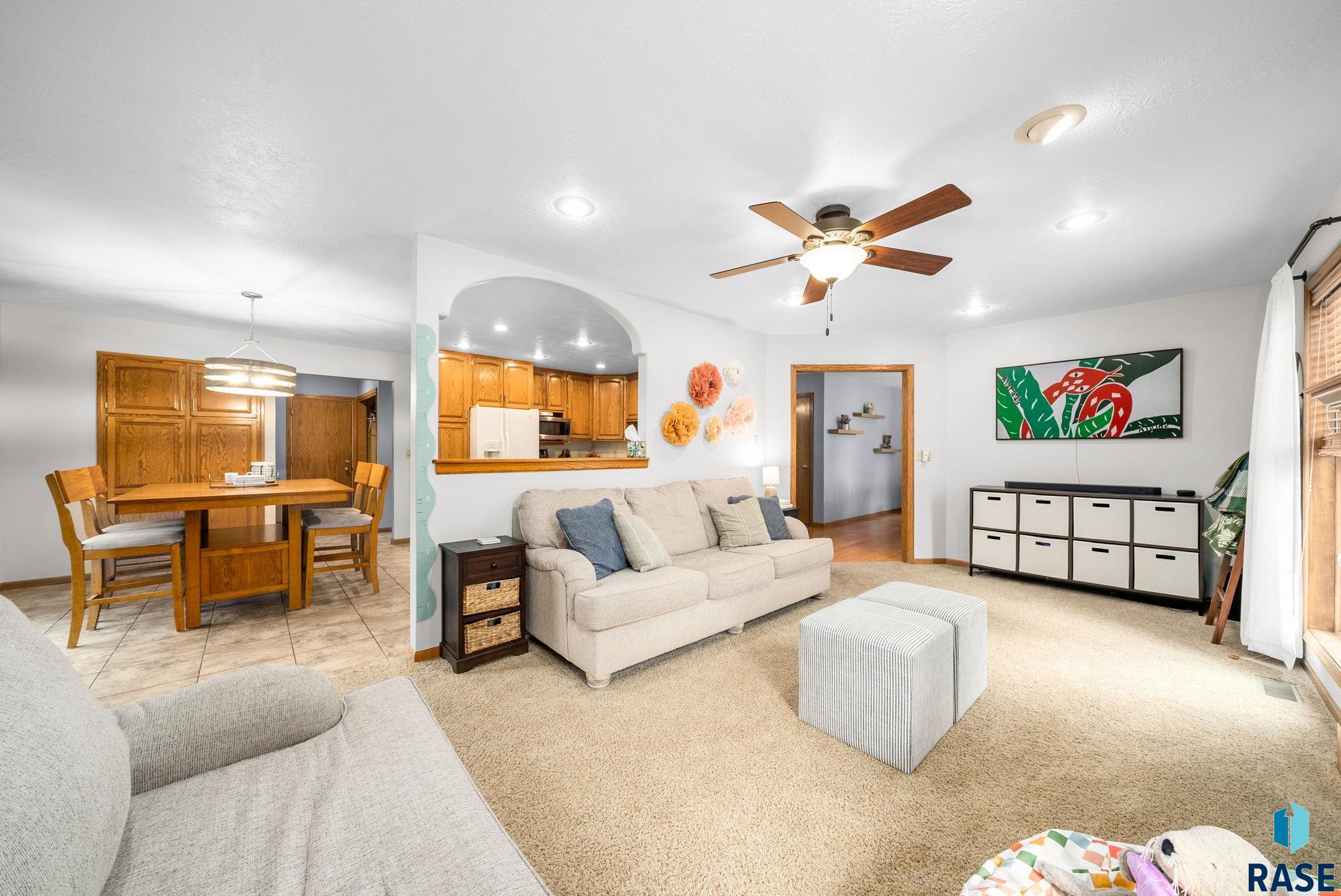 property viewer photo 10