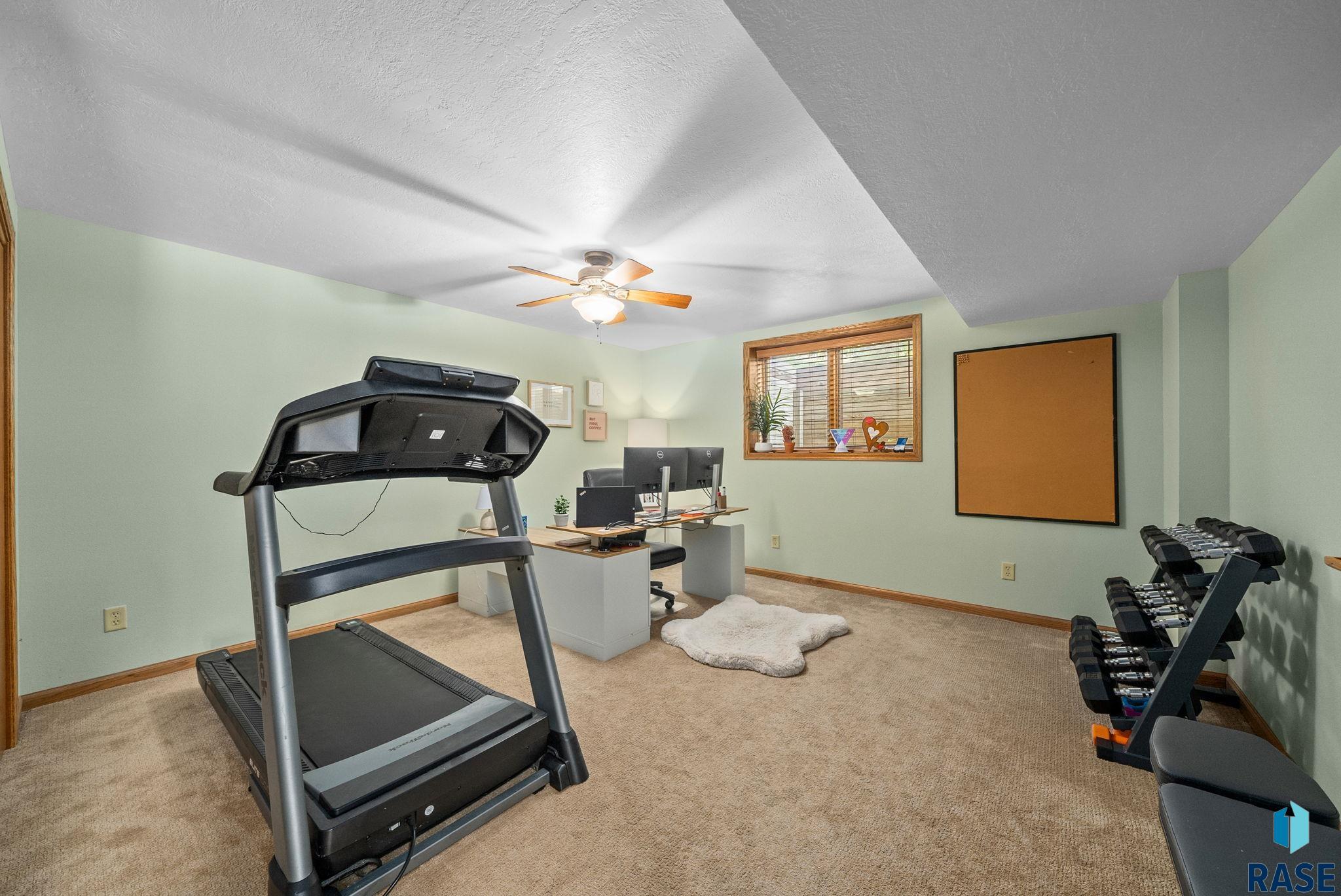 property viewer photo 25